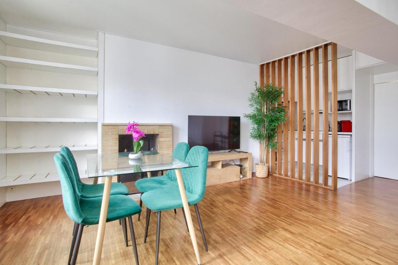 Luxurious 3 Bedrooms Le Marais Beauregard Free Netflix Paris Extérieur photo